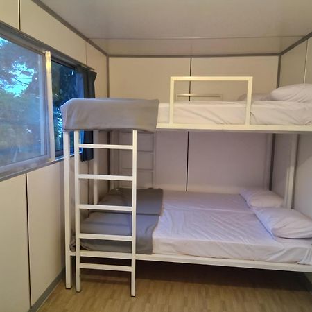 Hotel Bukit Pinus Tegalharendong Buitenkant foto